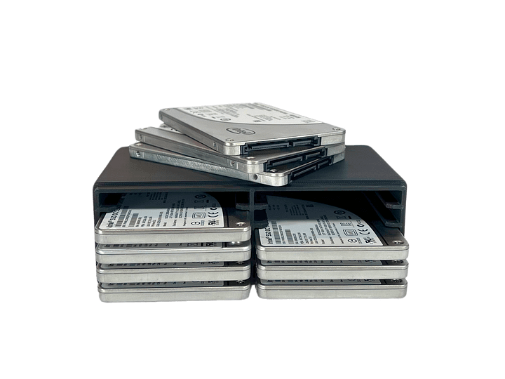 HomeLab Gear 10x 2.5" SSD Holder product image (1)