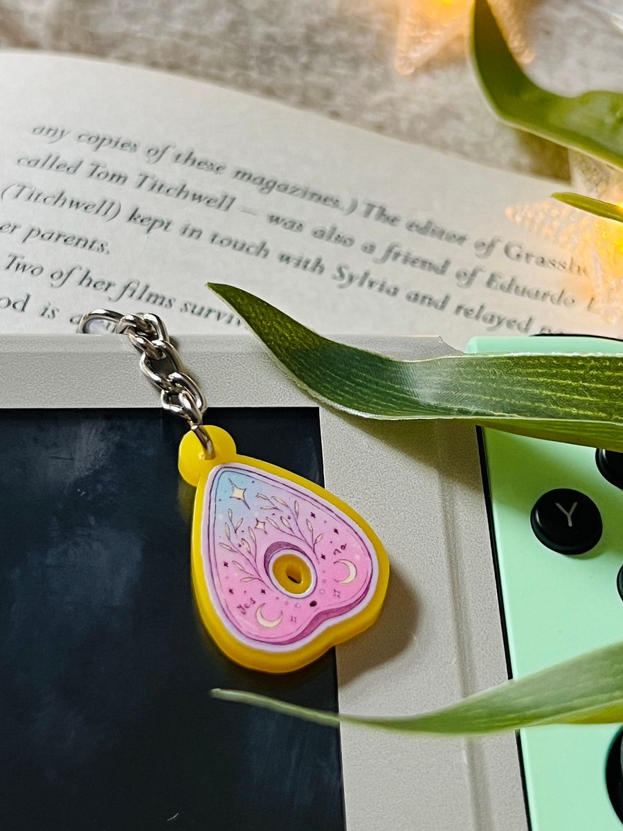 Ouija Planchette Switch Charm product image (5)