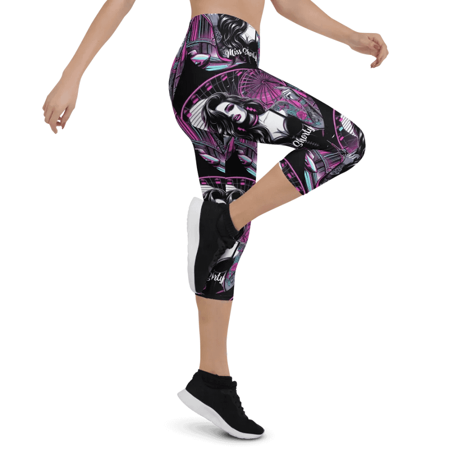 Mysterious Miss Shorty Capri pants product image (5)