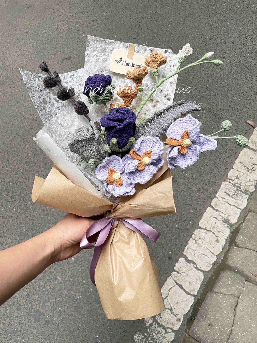 Purple Thoughts Crochet Knit Bouquet product image (2)