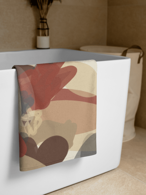 Vibrant Abstract Oasis Towel product image (1)