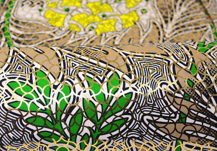 Scampolo Tessuto Wax Print Oro - Design Foliage - 77 cm x 114 cm - cod.587/B product image (2)