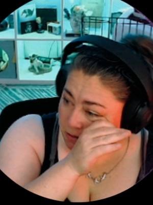 I need a good cry sometimes.  #lastofuspart1 #lastofusgameplay #girlgamer 