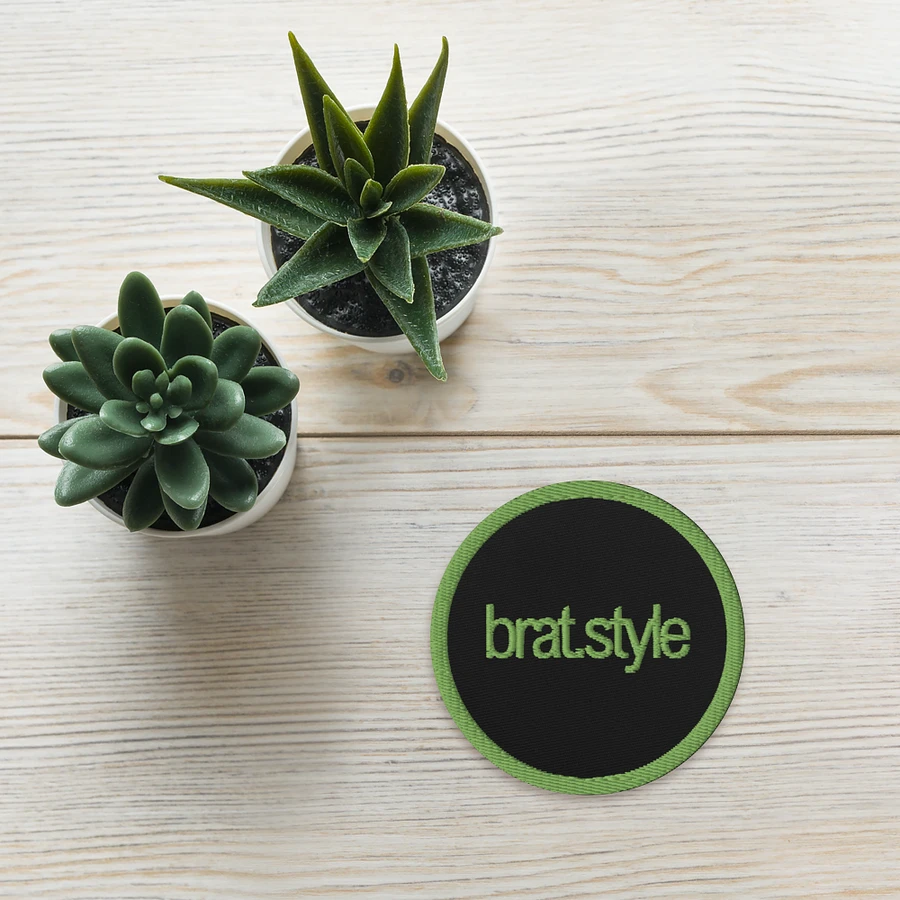 the bratstyle embroidered patch - circle product image (5)