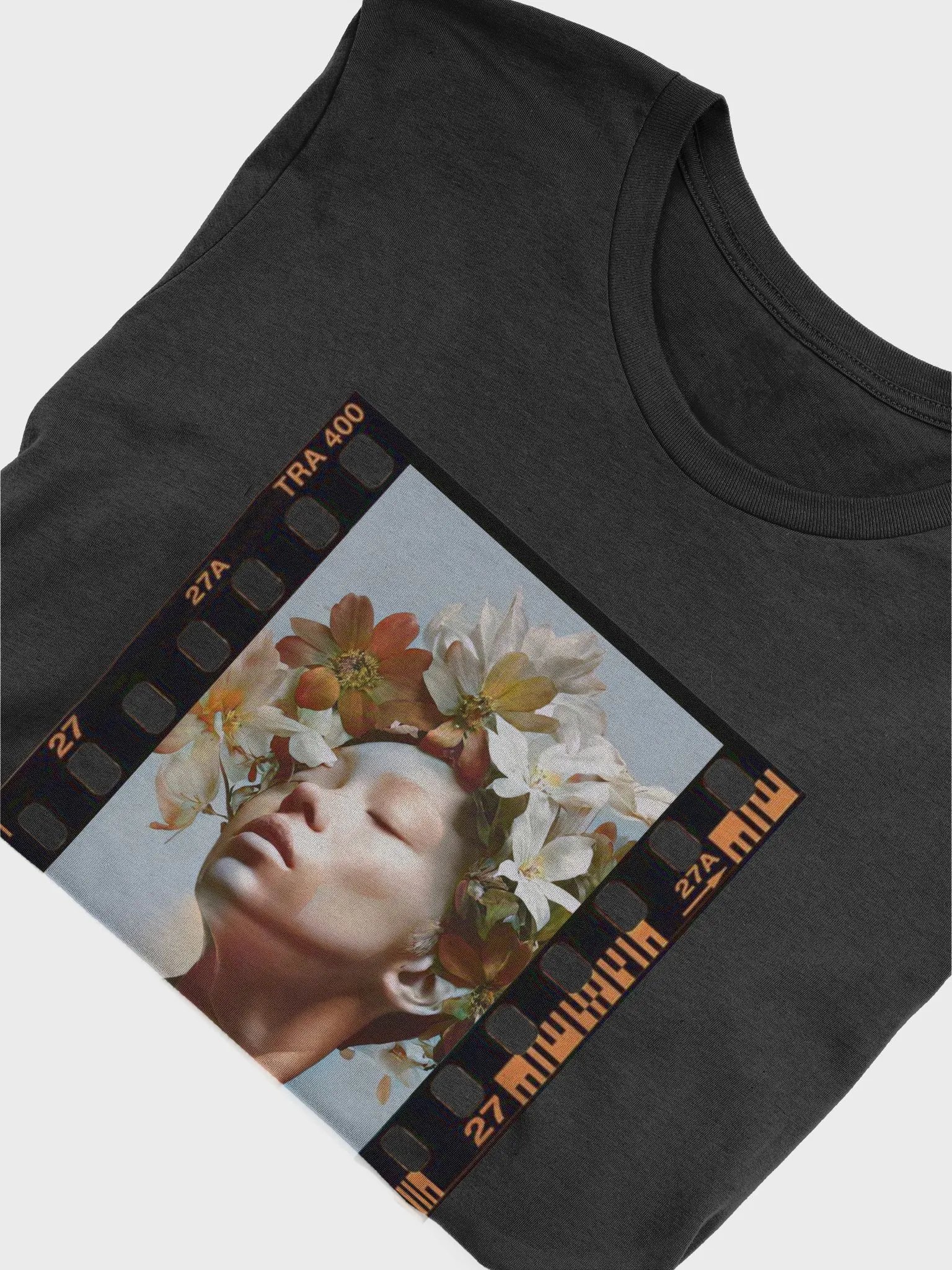 Flower Crown Design T-Shirt #551 product image (3)
