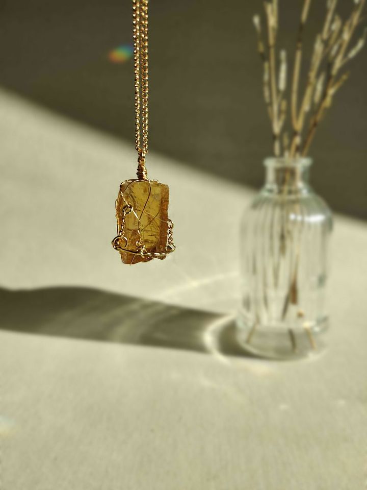 Optical Honey Calcite no. 01 - Barret product image (1)