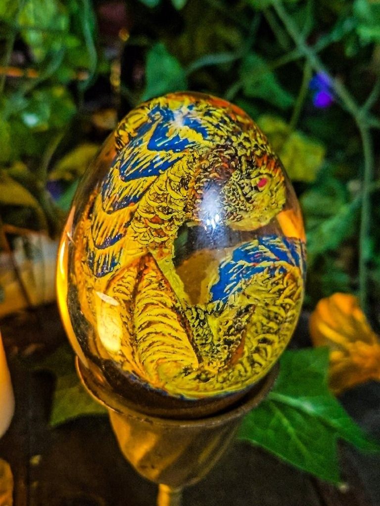 The Armored Kingdom Luminous Lightning Yellow Dragon Egg product image (4)
