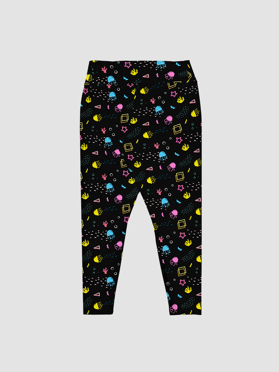 Shifty Seas dark pattern plus size leggings product image (3)