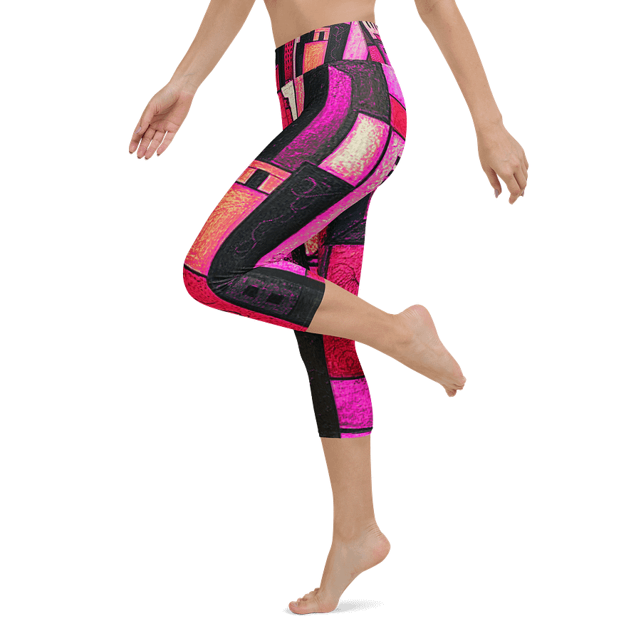 Red City Capri Leggings product image (5)