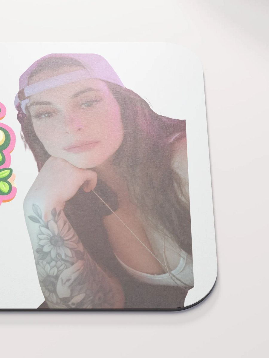 STREAMER MOMMY KILLA EMILY FACE MOUSEPAD product image (5)