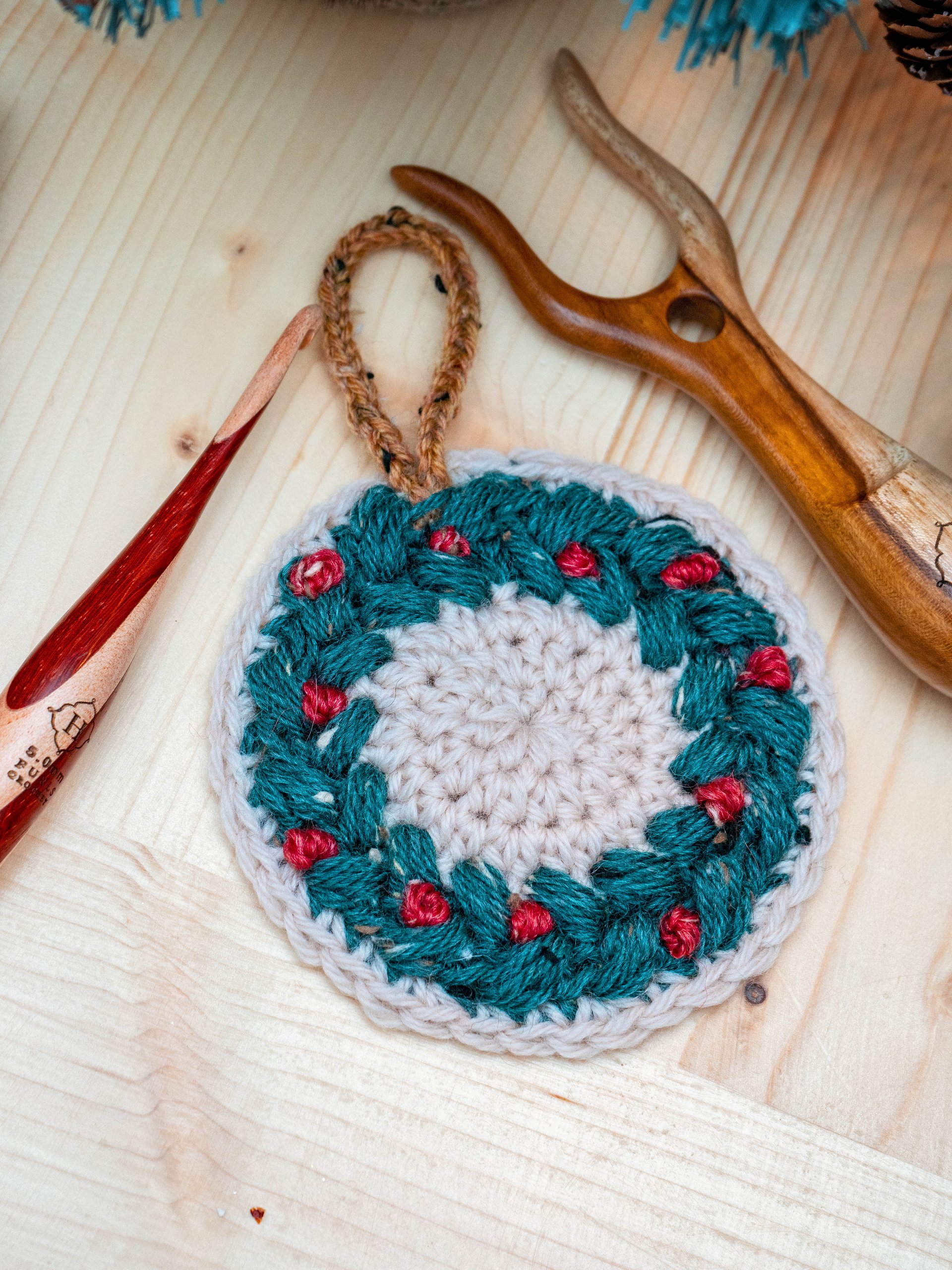 Macchiato Wreath Ornament and Coaster Crochet Pattern product image (1)