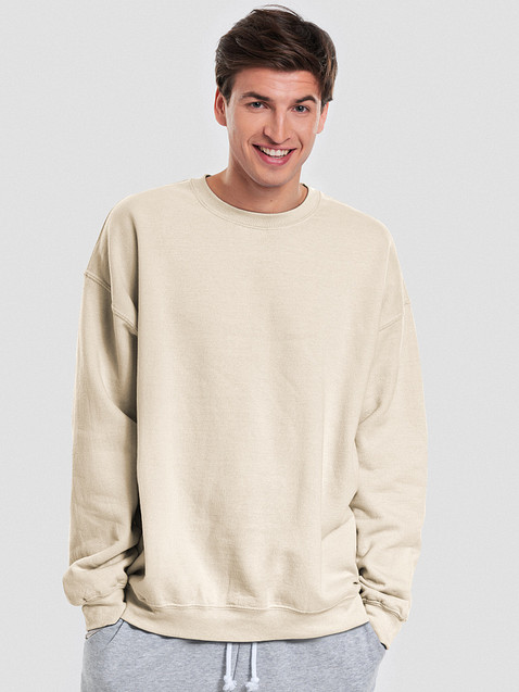 Photo showing Gildan Classic Crewneck Sweatshirt