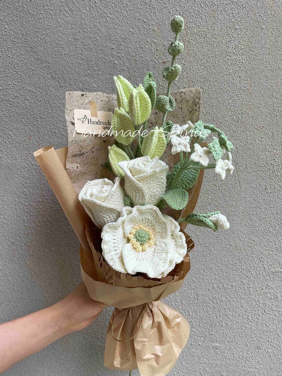 Creamy Yellow-Green Luan Tree Fruit Secret Crochet Knit Bouquet product image (3)