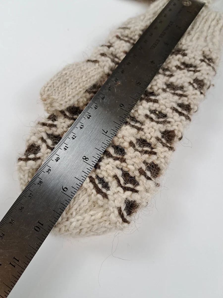 Hand Made Wool Newfie Mittens Medium Pattern