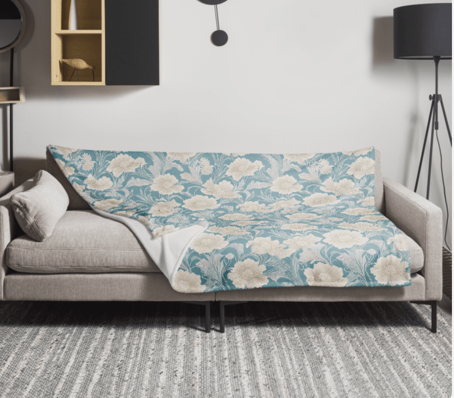 Elegant Floral Reverie Throw Blanket product image (6)