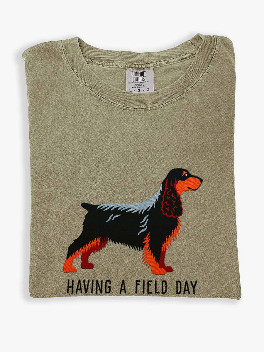 Having a Field Day T-Shirt(Embroidered) of a Field Spaniel(Black & Tan) product image (1)