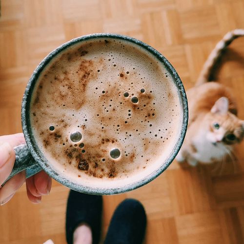 ☕ Obsessed with instant coffee.