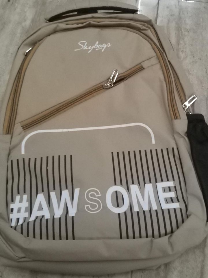school bag product image (1)