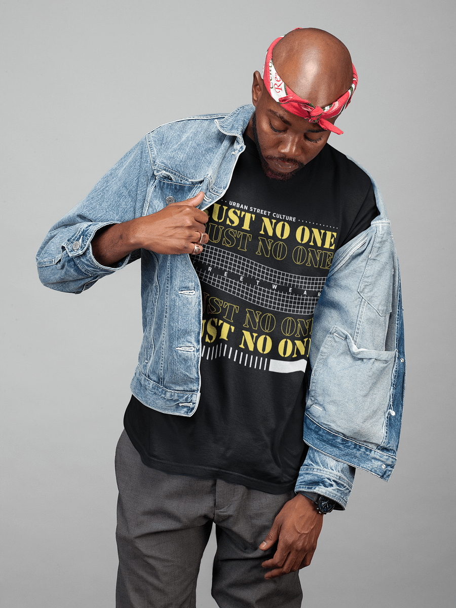 Trust no one product image (4)