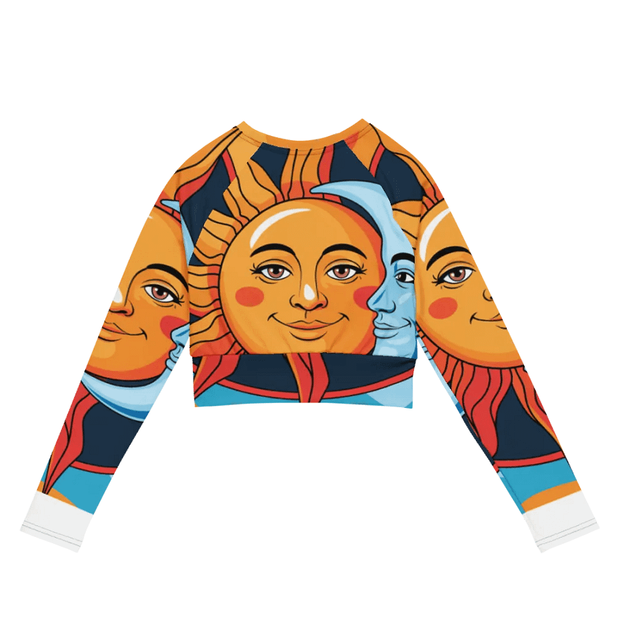 Graphic T-shirt product image (7)