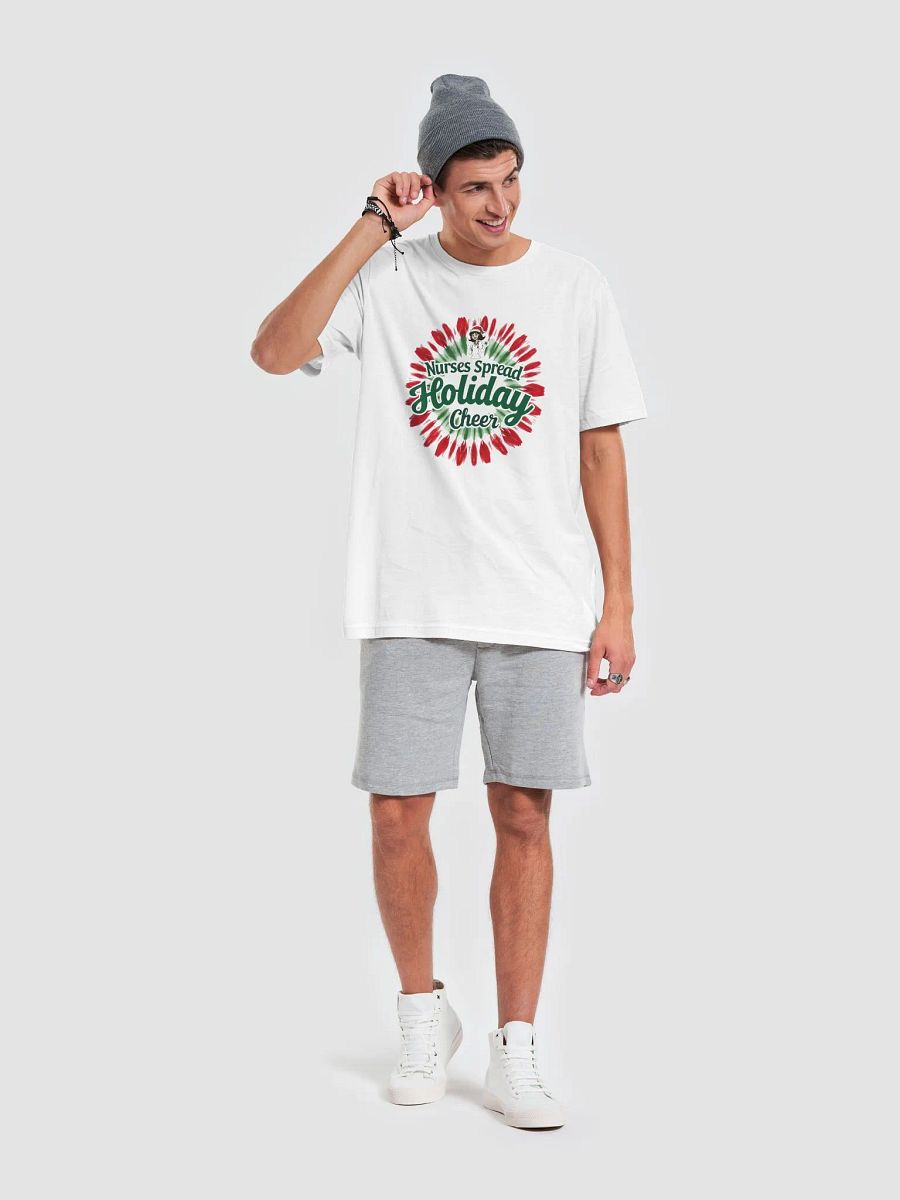 Holiday Cheer Nurses Wreath Tee product image (52)