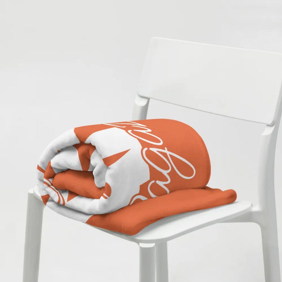 MANN Magazine Throw Blanket product image (19)