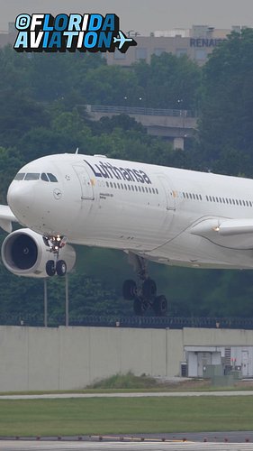 Lufthansa Airbus A330 Beautiful Landing at Worlds Busiest Airport - Atlanta ATL - Plane Spotting in 4K

#airplanespotting #pl...