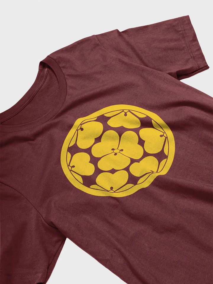 Chosokabe Clan Mon T-Shirt product image (1)