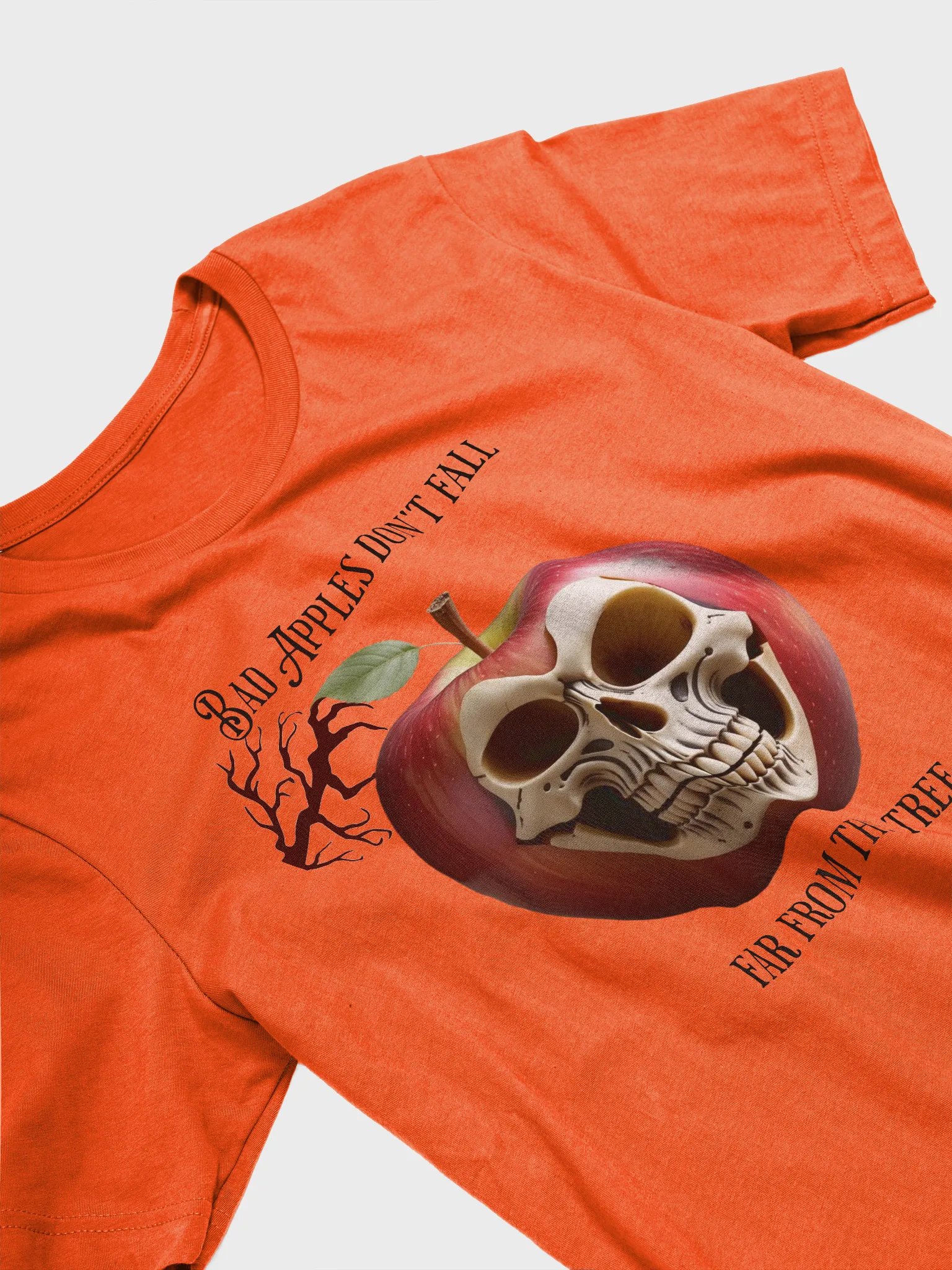 Skull-Apple Fusion Graphic Tee product image (3)