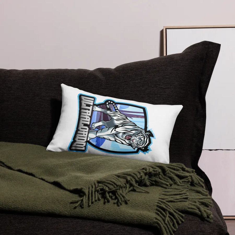 Winter Guardian Tiger Pillow Case product image (24)