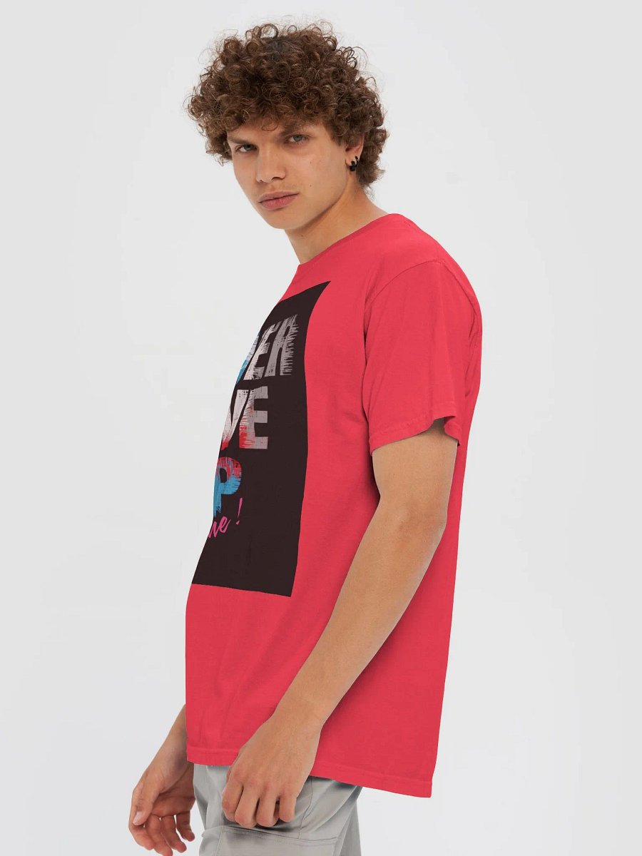 Never Give Up Distressed T-Shirt product image (6)
