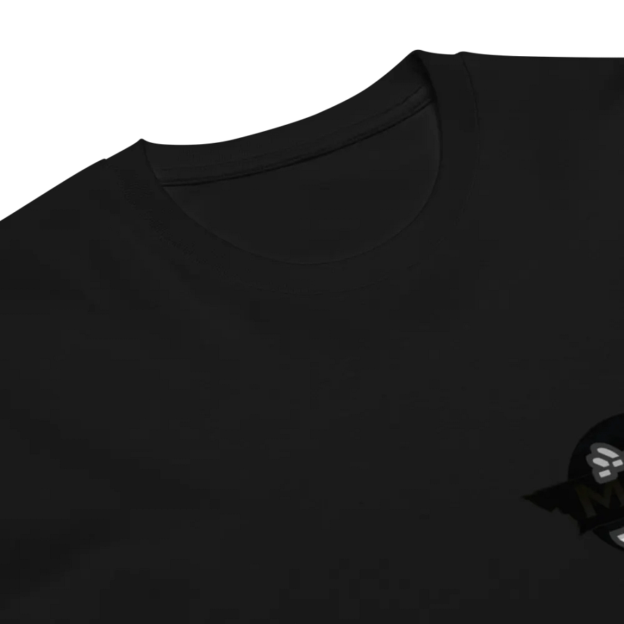 I'm A Long Sword Main MHN Emblem Unisex T-Shirt Black/Grey/Navy product image (12)