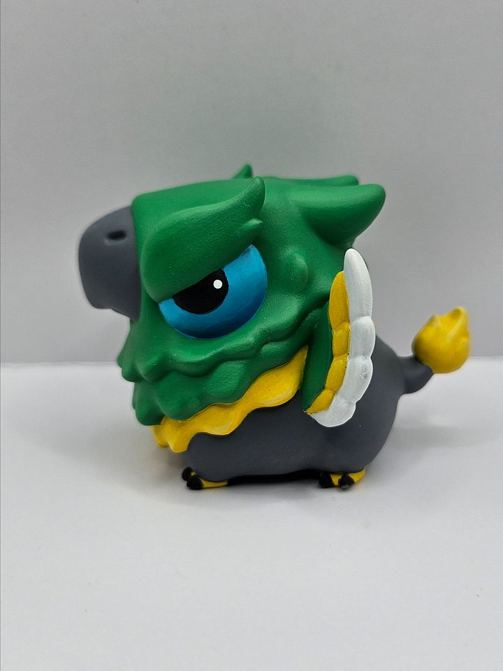 Grumpii Griffii Art Toy product image (2)