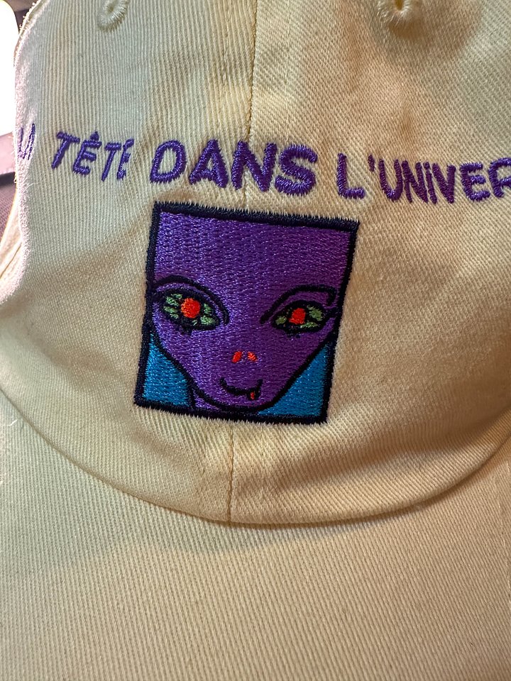 Casquette *IMPARFAITE* ''La tête dans l'Univers'' ✨🌌 product image (2)