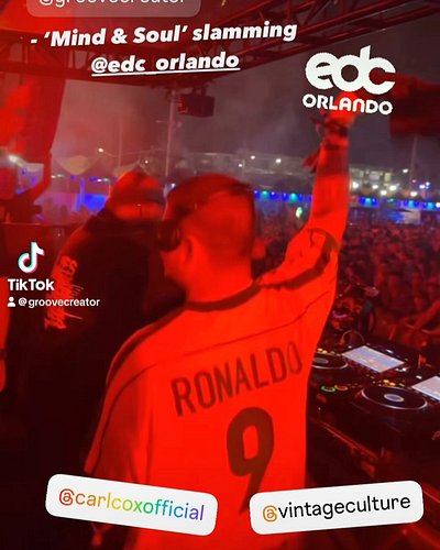 Shenanigans with the bros @carlcoxofficial @darksyre my brother @alejandro_romero_de_la__cruz down at  Neon Garden Stage at @...