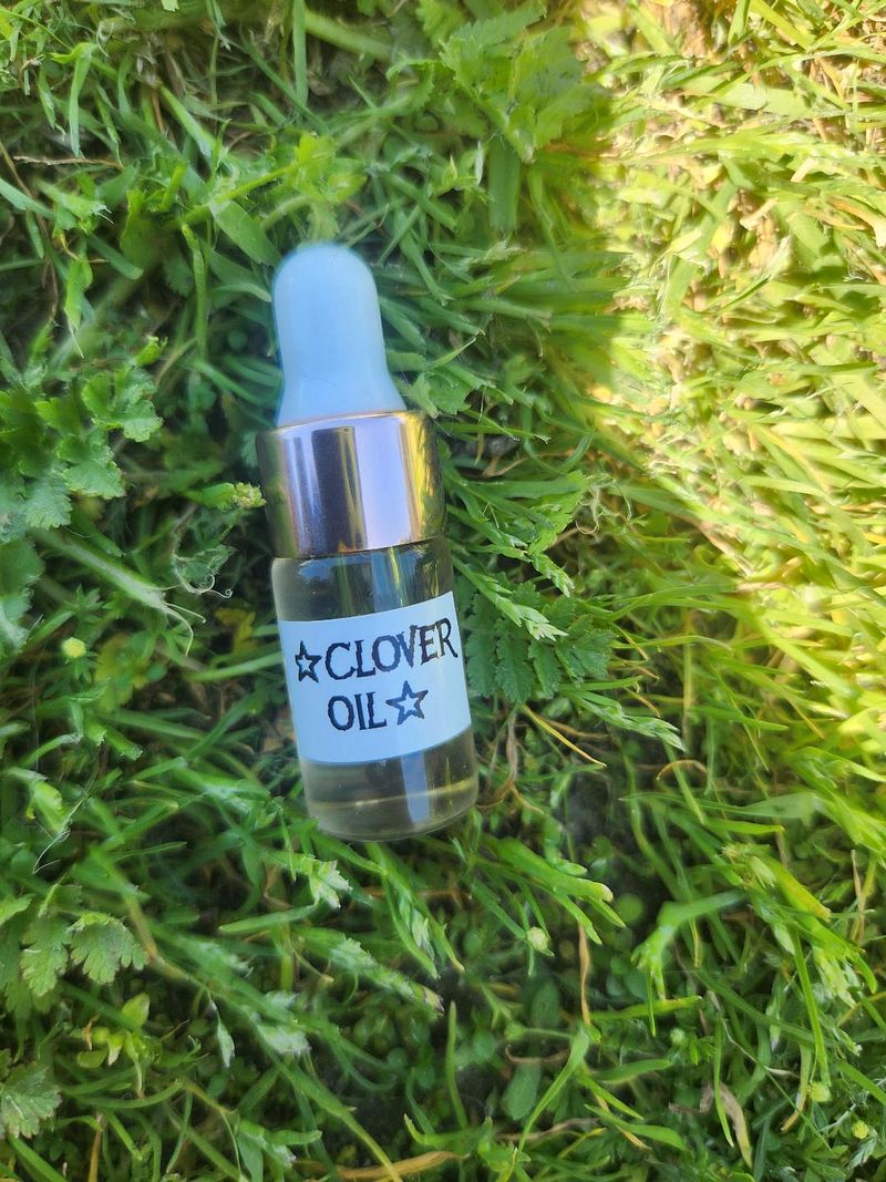 Clover Oil