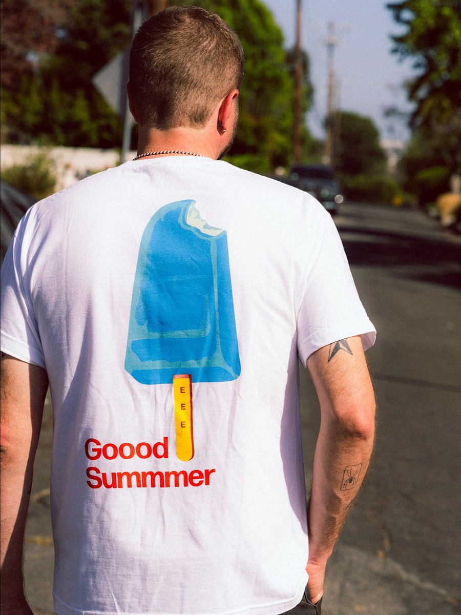 Goood Summmer Pocket Tee product image (7)