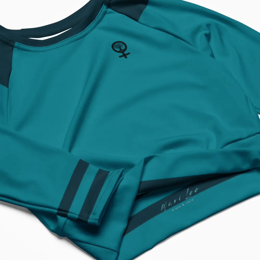 Venus Long Sleeve Crop Top product image (3)