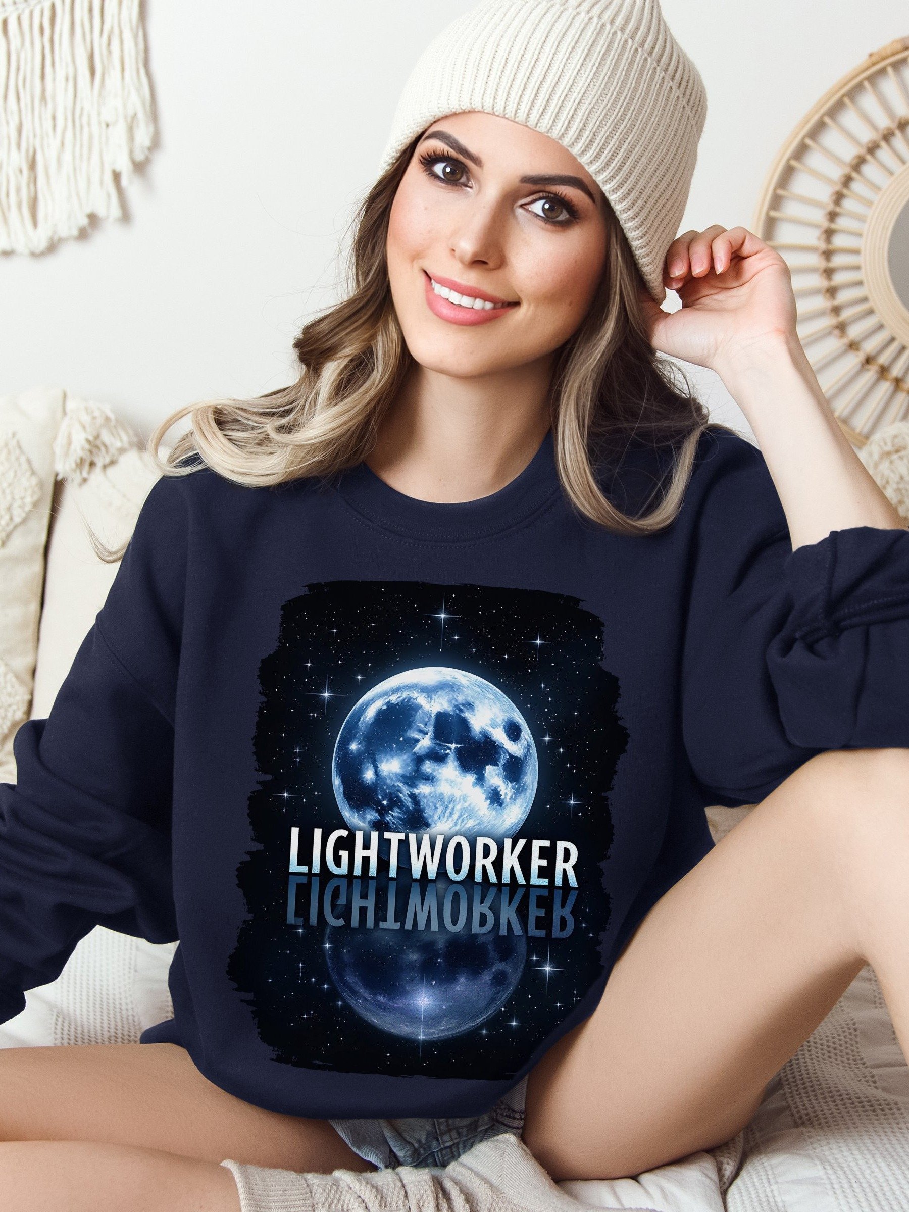 Lightworker design, 4AM Club Sweatshirt, Blululu Dreaming Woman product image (6)