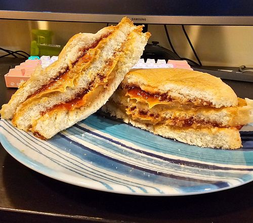 The real dangers of marijuana btw
-
-
-
-
-
#Food #Snack #Snacks #Sandwich #420