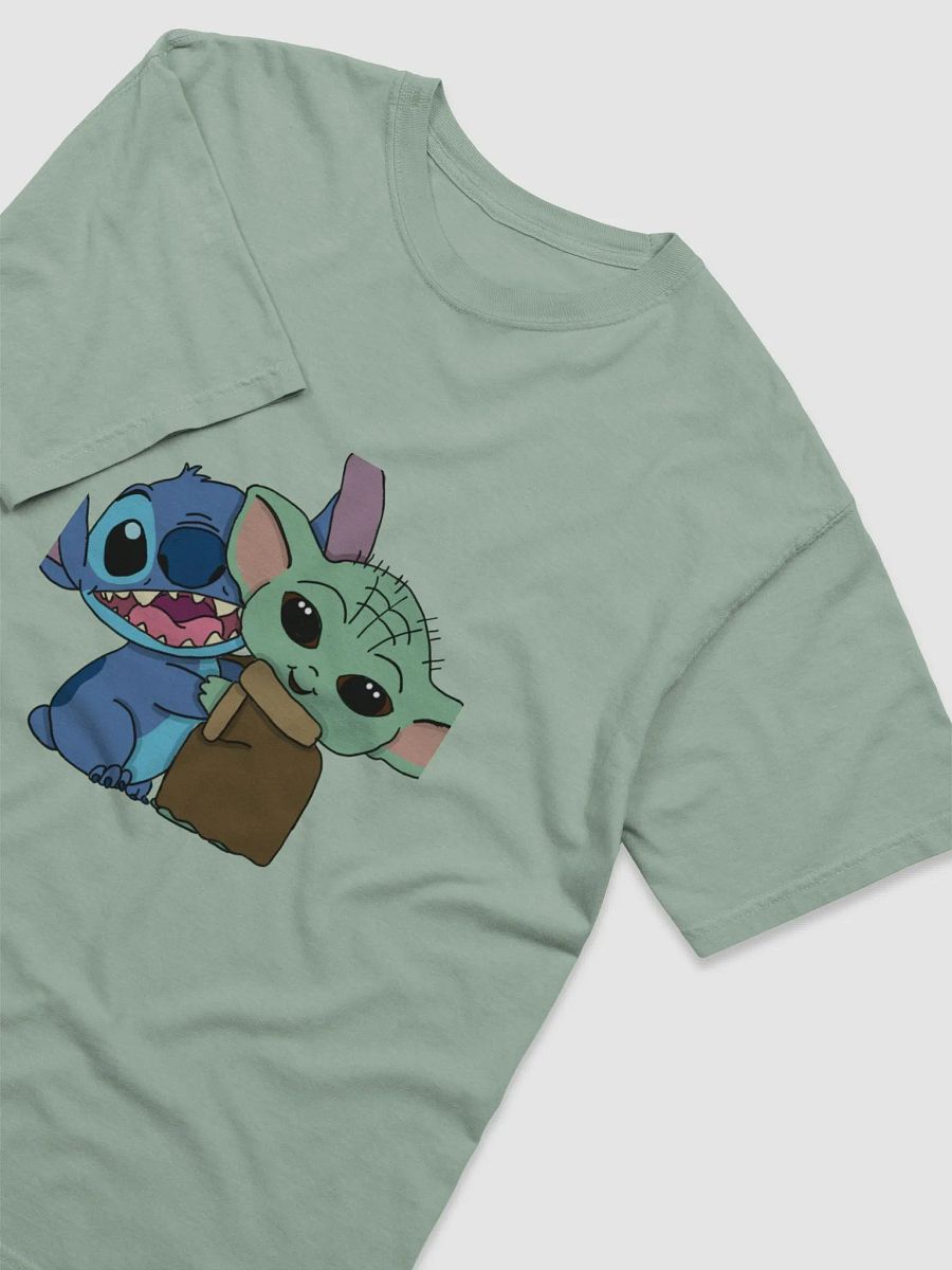 Just4FunRoy Cuddly Yoda en Stitch T-Shirt product image (30)
