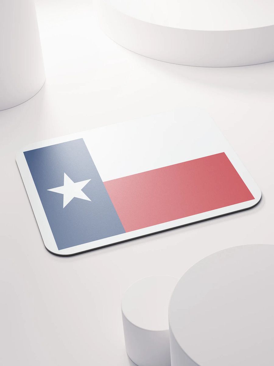 Lone Star Desk Defender – Texas Flag Mouse Pad product image (4)