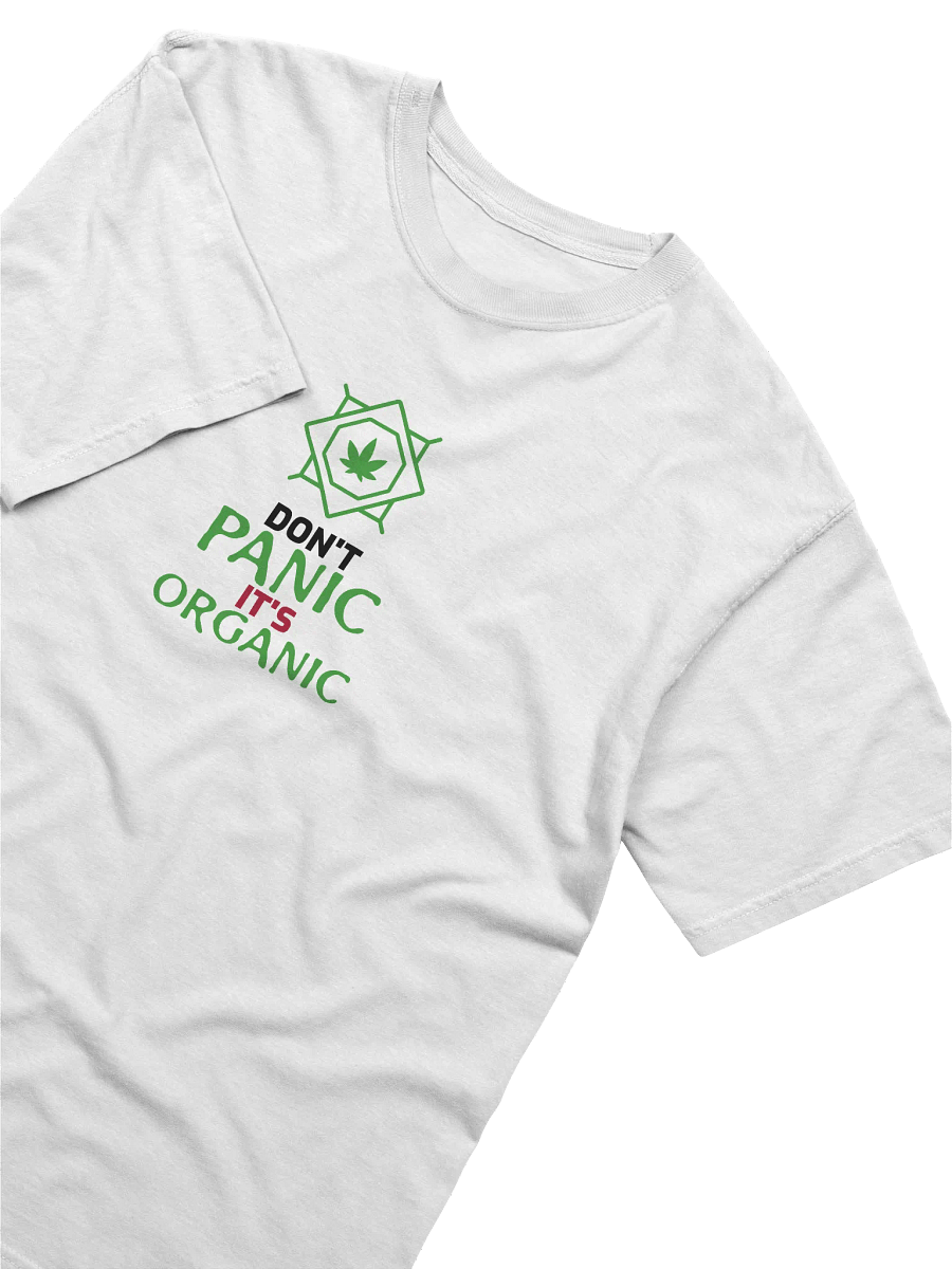 Organic Comfort: Green Leaf Graphic T-Shirt product image (11)