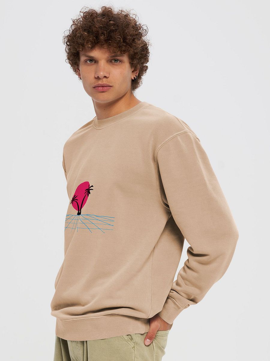 Retro Sunset Silhouette Sweatshirt product image (5)