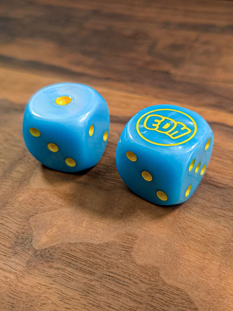 Oversized Pearlescent Blue Dice Set with Yellow Pips - 30mm product image (1)