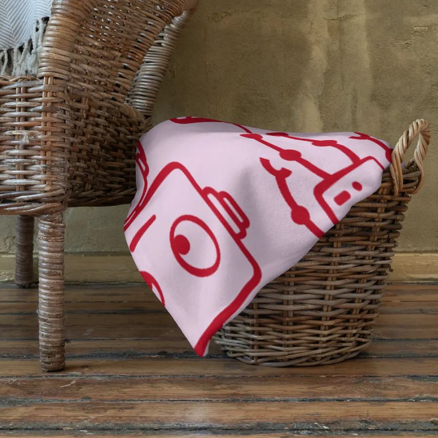 kids dabot throw blankey.....or adults product image (22)