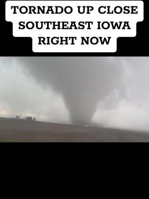 NEW: #Tornado in Salem #Iowa right now!!! -@Chelsea Burnett 