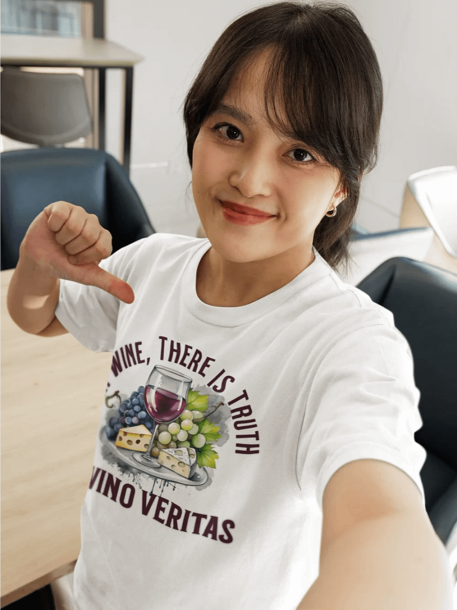 In Vino Veritas TSHIRT product image (2)
