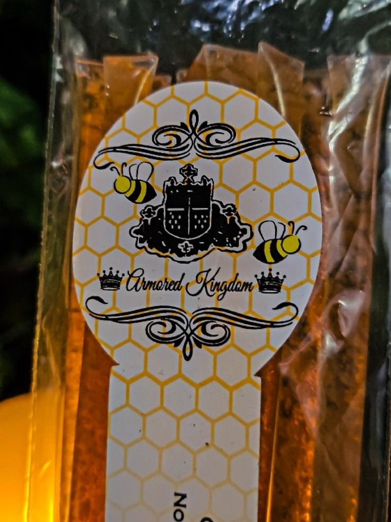 The Armored Kingdom Clover Honeysticks product image (2)