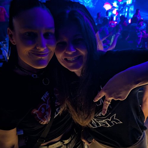 Pushed through everything and here we are in Queensland with some of my favourite people in the world. It was an absolute ple...
